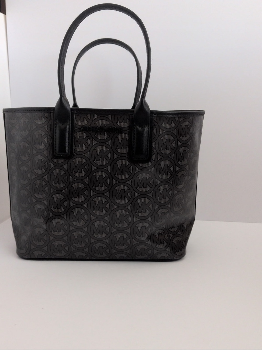 NWT Michael Kors Black Small Jodie Charcoal MK Signature Tote